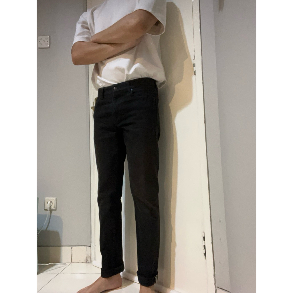 Second celana denim selvedge uniqlo hitam