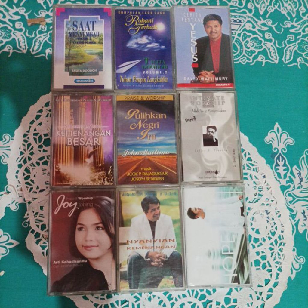 Kaset Pita bekas Lagu-lagu Rohani Kristen