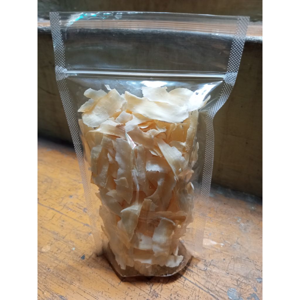 

Balung kuwuk/Ceriping ketela 90 gr .mentah