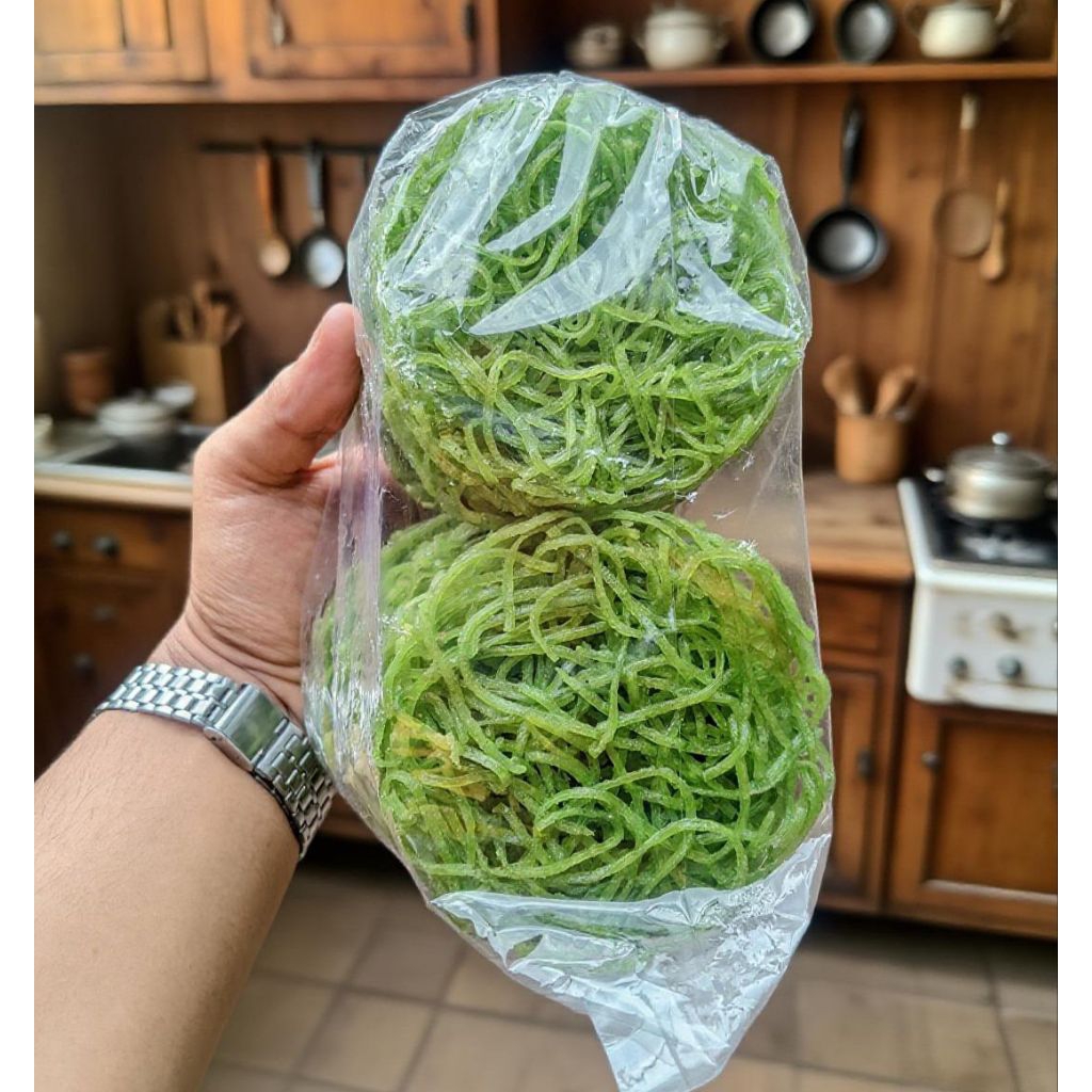 

Renggining besar Tepung beras 900 per 1 pcs / Makanan Khas Sunda