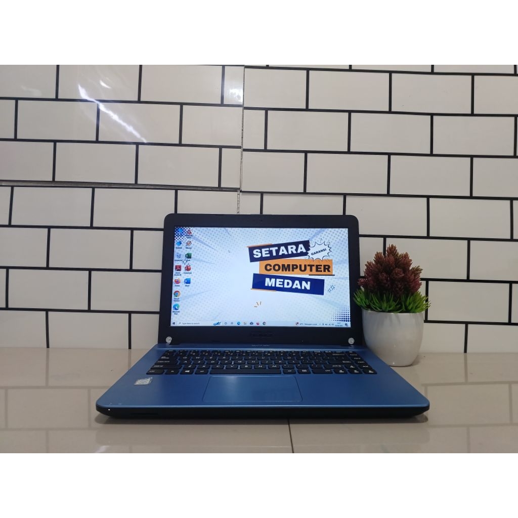 Laptop Asus X441U,Intel Core i3 Gen 7,Ram 8Gb,Ssd 128Gb,Hdd 500Gb