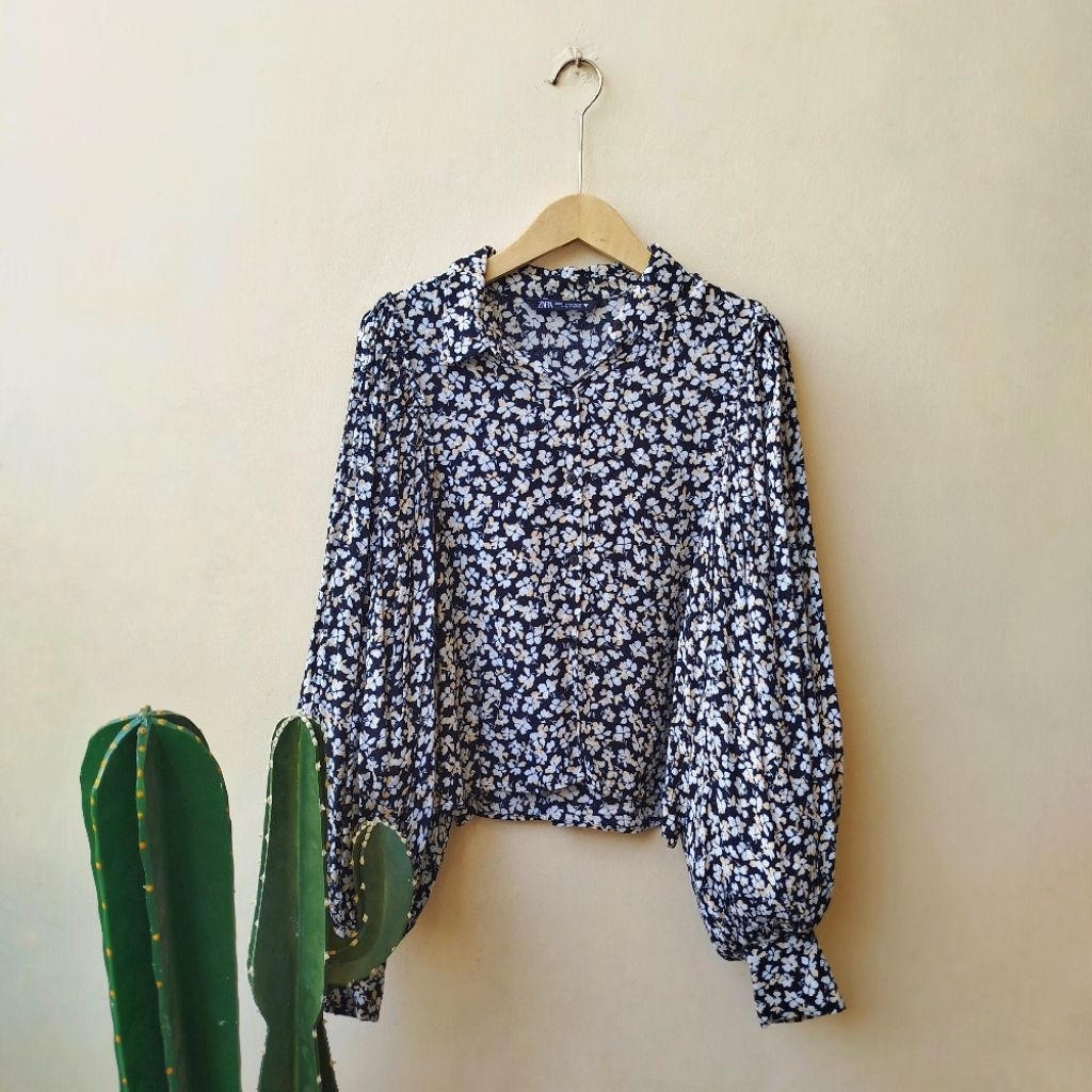 Zara floral printed shirt preloved