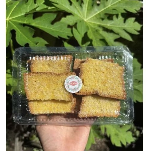 

ready roti kering manis renyah dan lezat..packing aman