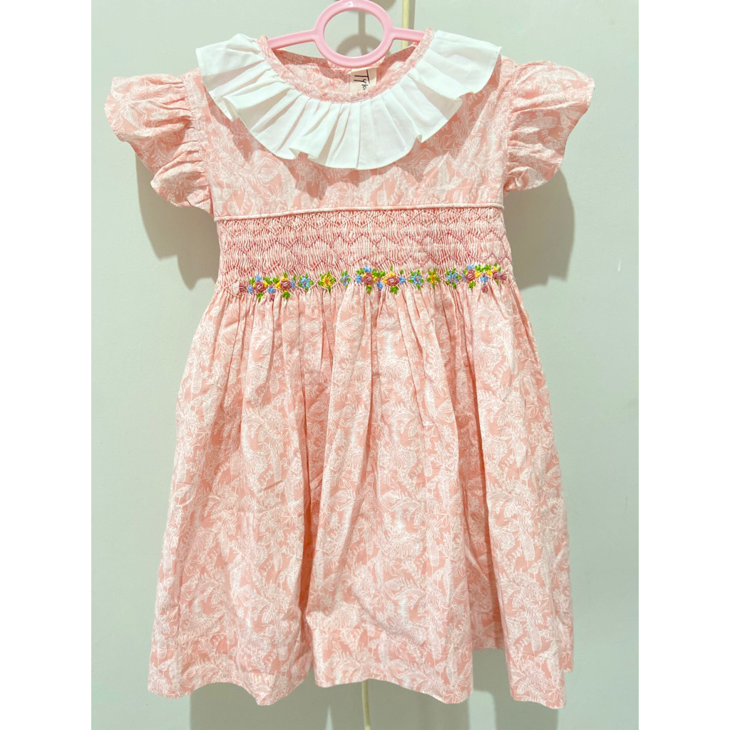 smocked tykes & tots