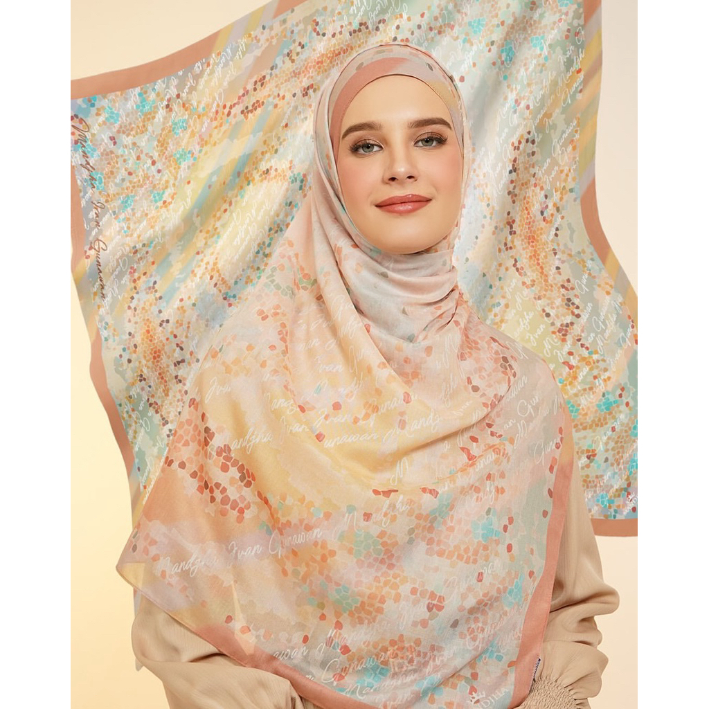 LUMINA PEACH SCARF OFFICIAL MANDJHA IVAN GUNAWAN
