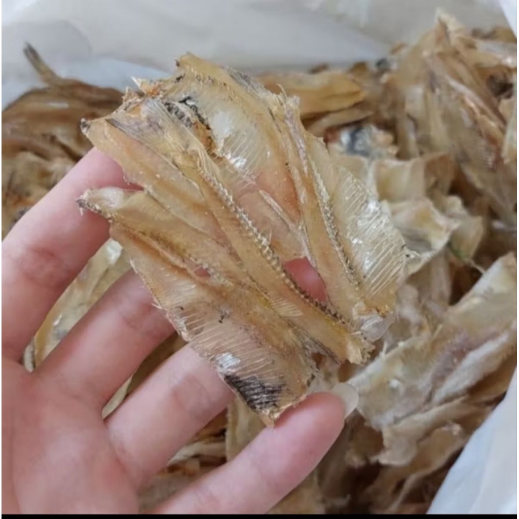 

Ikan asin Kerupuk 50 gram