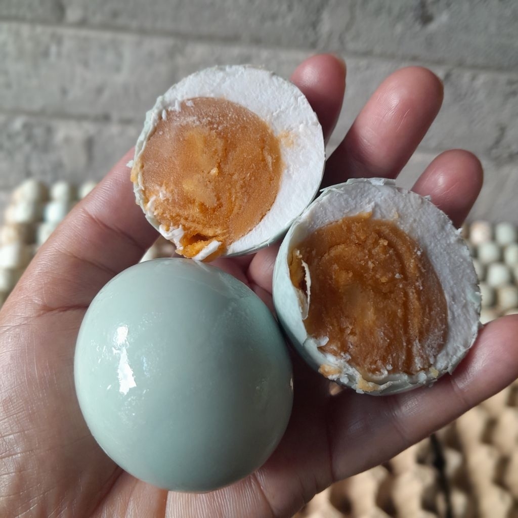 

Jual Telur Asin matang siap makan pengiriman aman ukuran besar AB