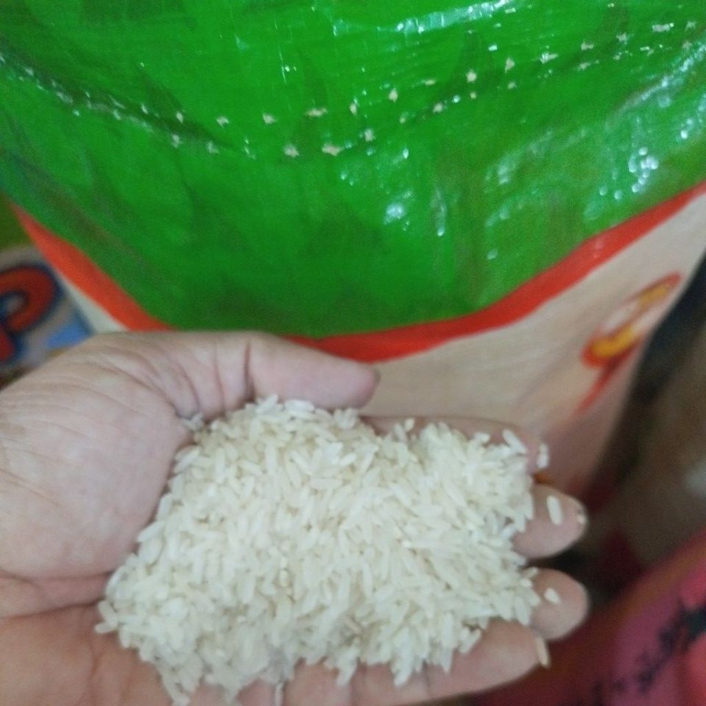 

beras tiga layar dualima 1sak