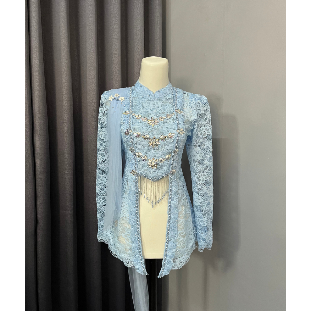 Kebaya Ratu Berfuring // Kebaya Wisuda // Kebaya Lamaran // Kebaya Hijab // Kebaya BerFuring Kebaya 