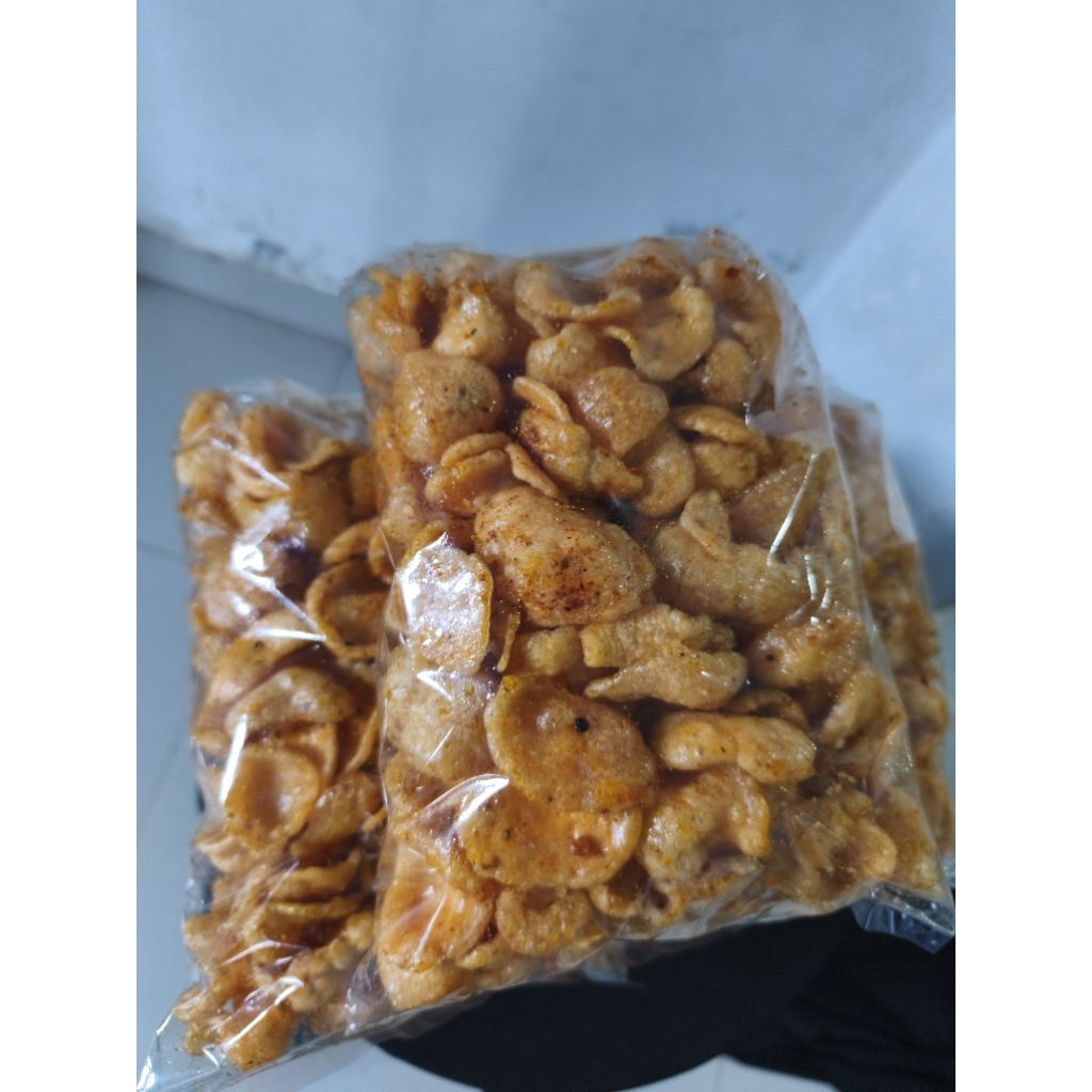 

krupuk seblak kering pedas gurih isi 200gram