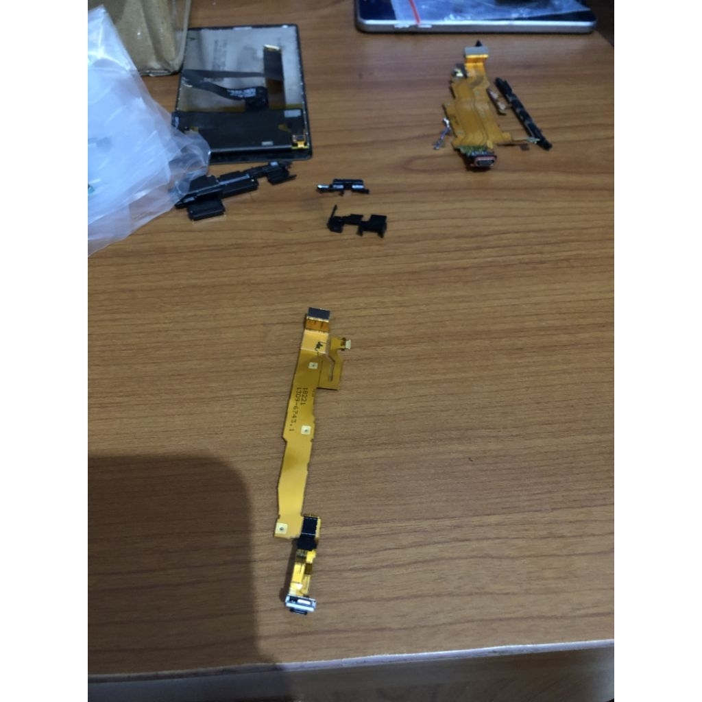 flexibel mic bawah sony xperia xz2