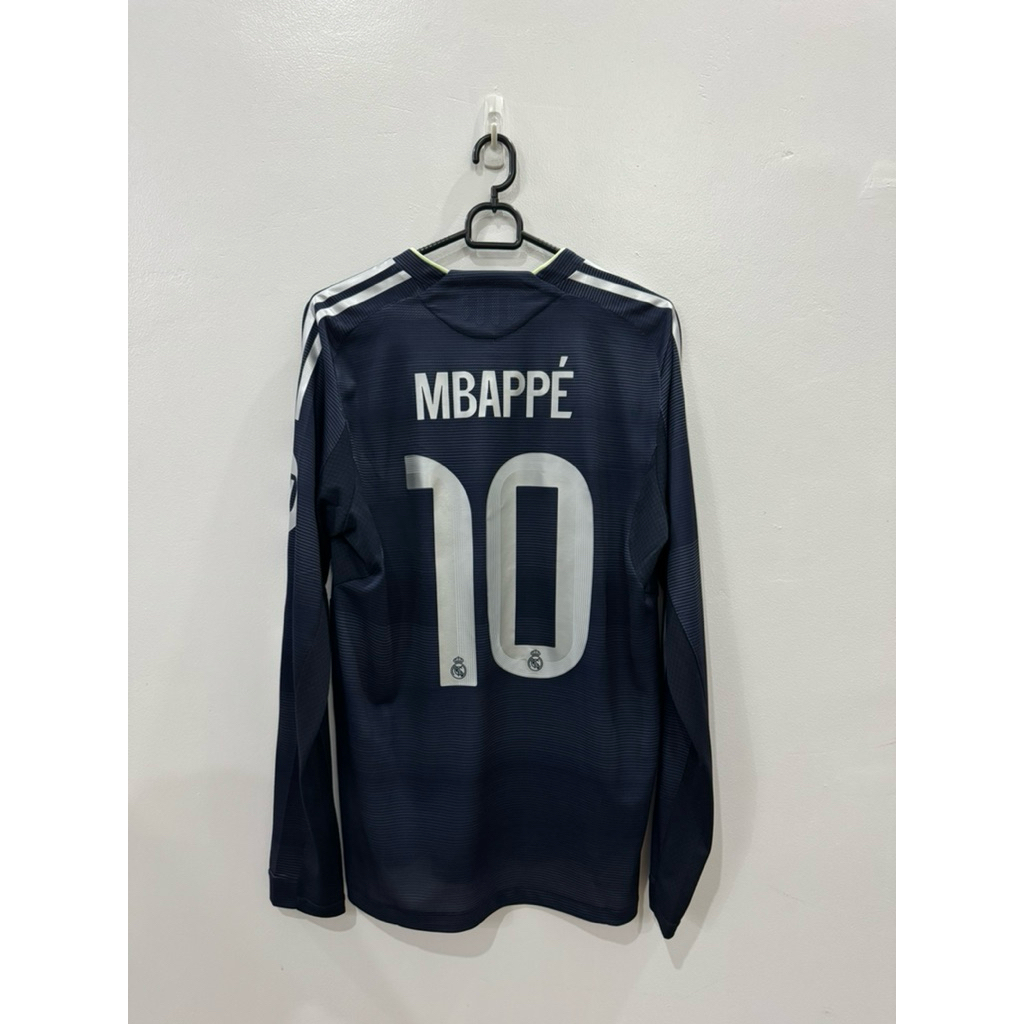 real madrid 25/26 away ls BNWT