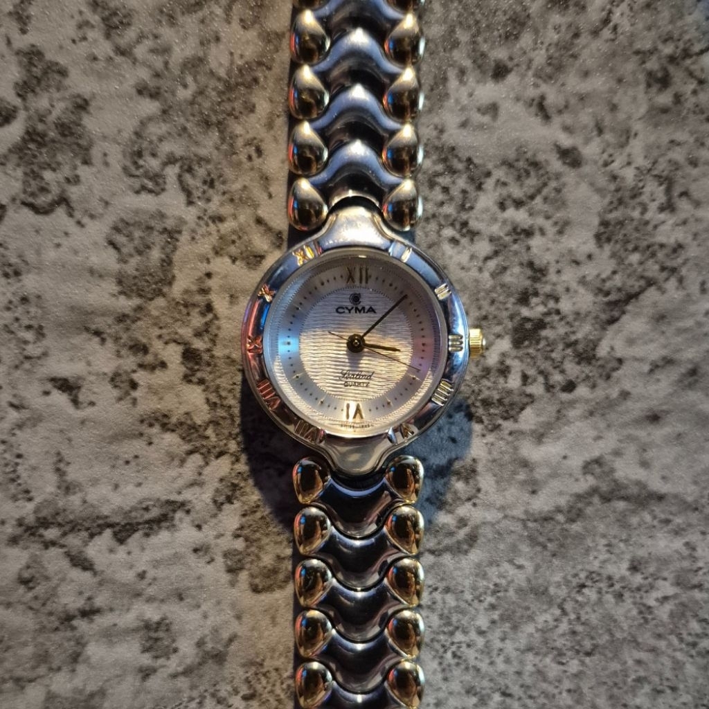 CYMA SEAROAD QUARTZ VINTAGE WATCH SECOND