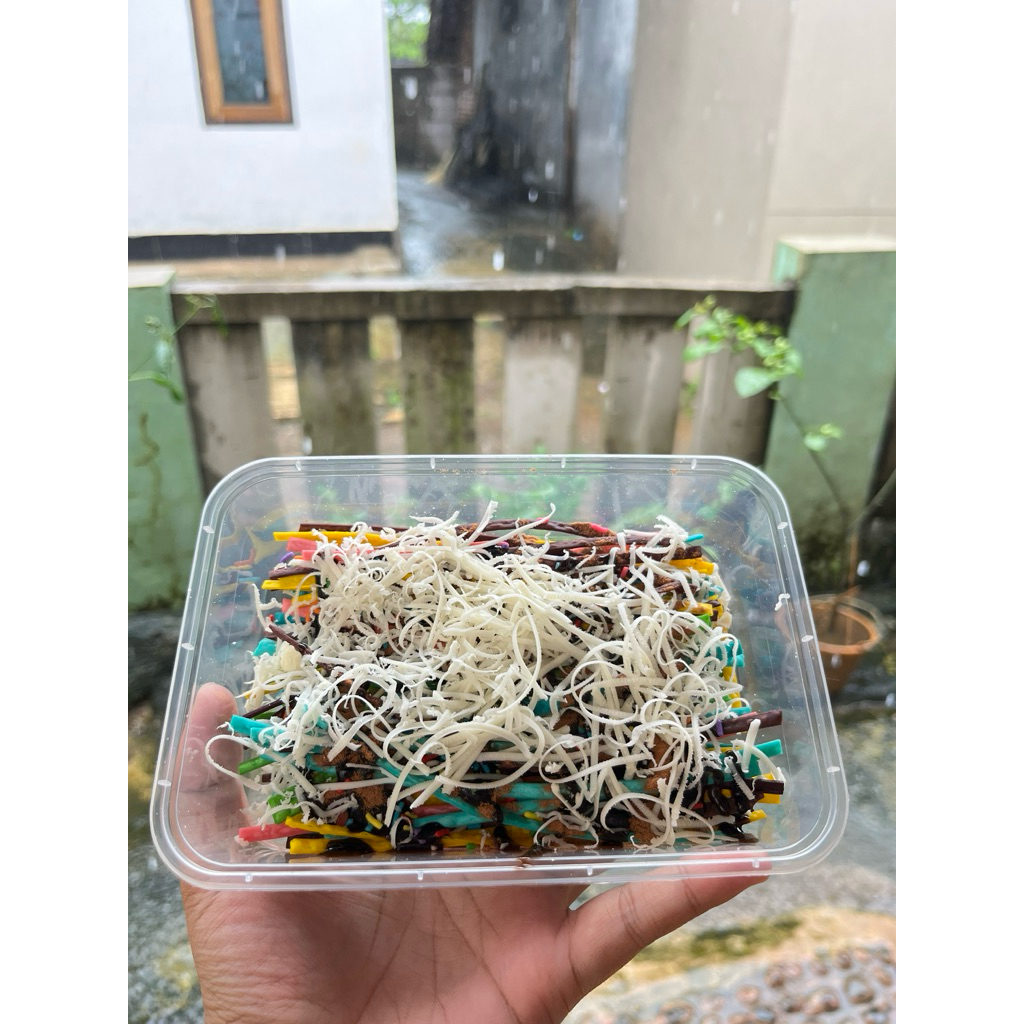 

mie gepeng/mie lidi manis full toping.