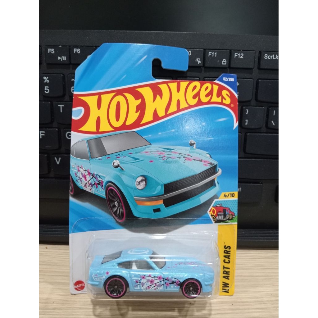 Hot Wheels DATSUN 240Z