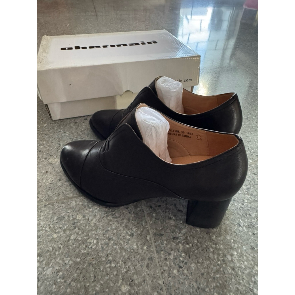SEPATU BOOT KULIT WANITA PRELOVED