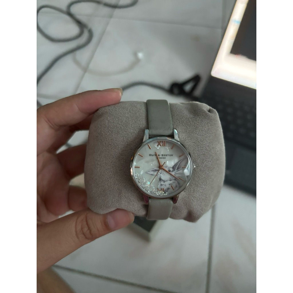 preloved jam olivia burton