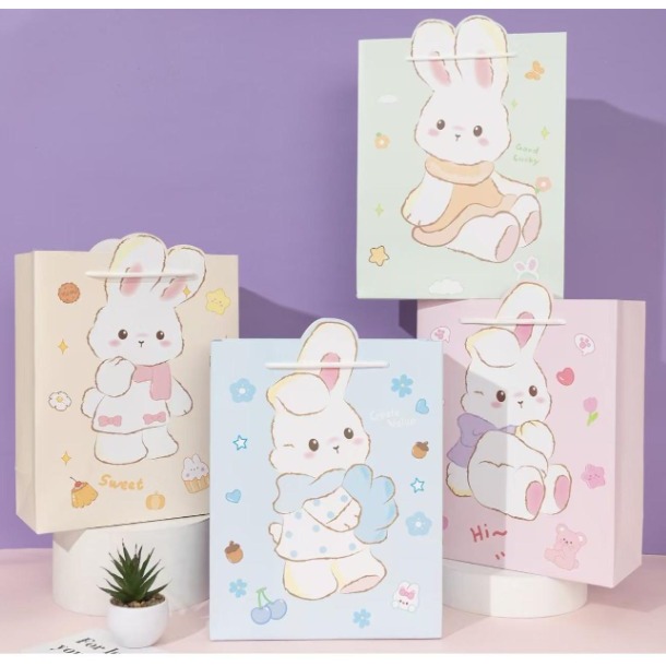 

Paper Bag Vertikal Karakter / Paper Bag Lucu / Paper Bag Kado 1 Pak isi 12 Pcs