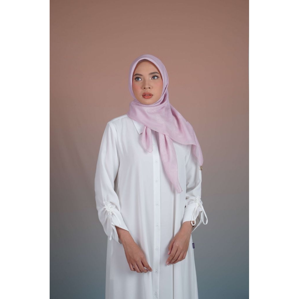 Elzatta Kaila Ikat Rose Jilbab Segi empat Motif Terbaru Plat L Hijab Square Kerudung Muslim Voal Sya