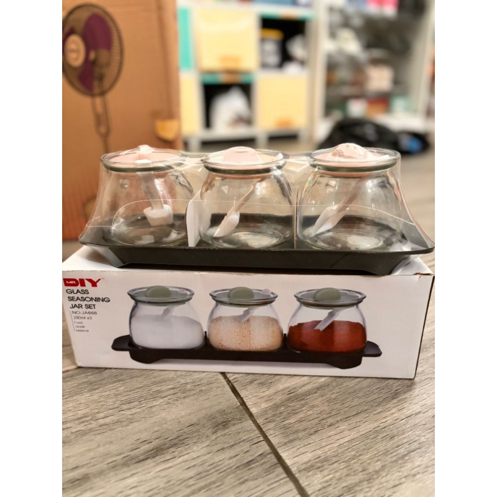 Glass Seasoning Jar Set (tempat bumbu)