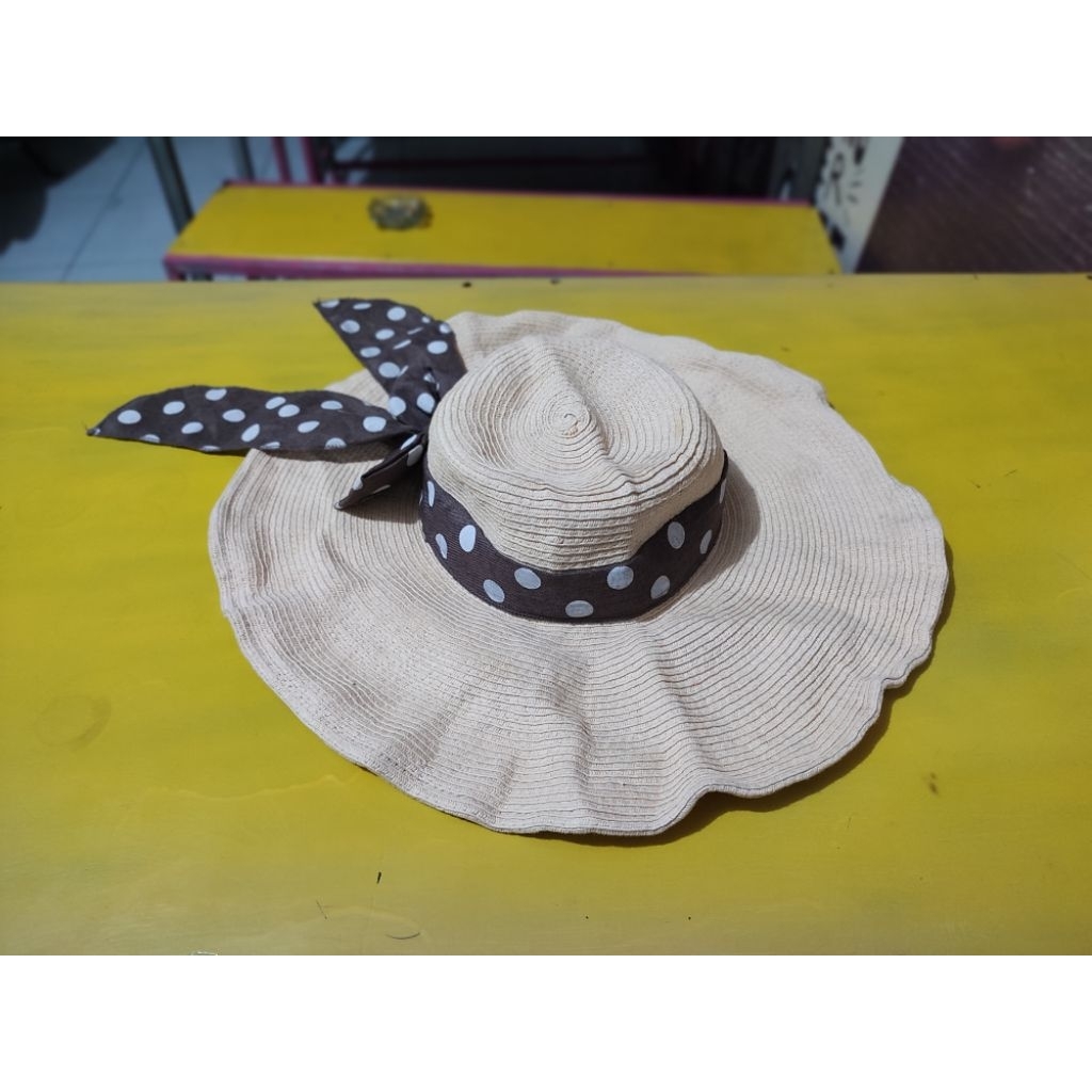 Topi Sun Hat Chung Lim Cream