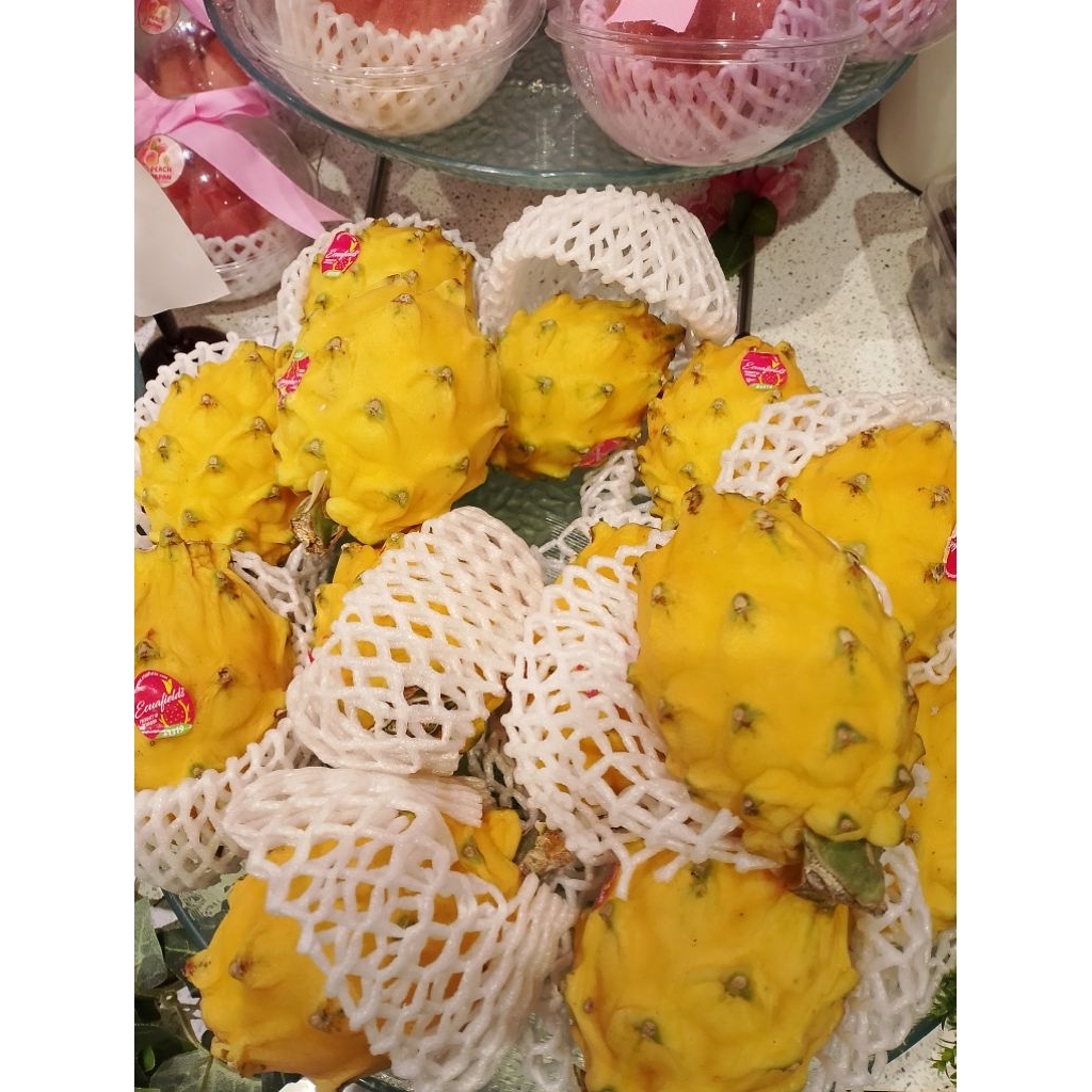 

Dragon fruit yellow 1 kg