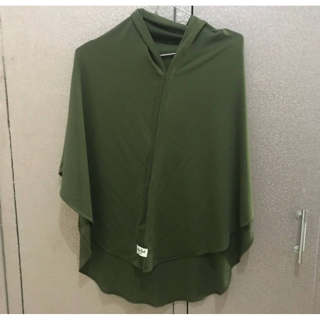 Qisty hijab instant new