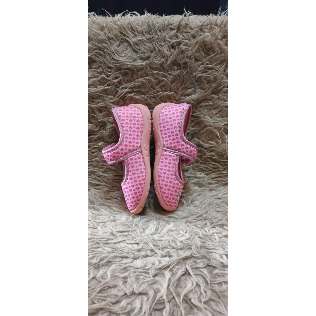 sepatu anak SANRIO HELLO KITTY EUR 27