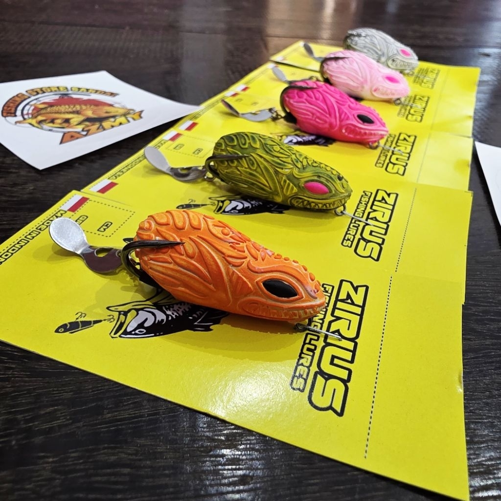 Soft Frog Zirius Kaiju Junior