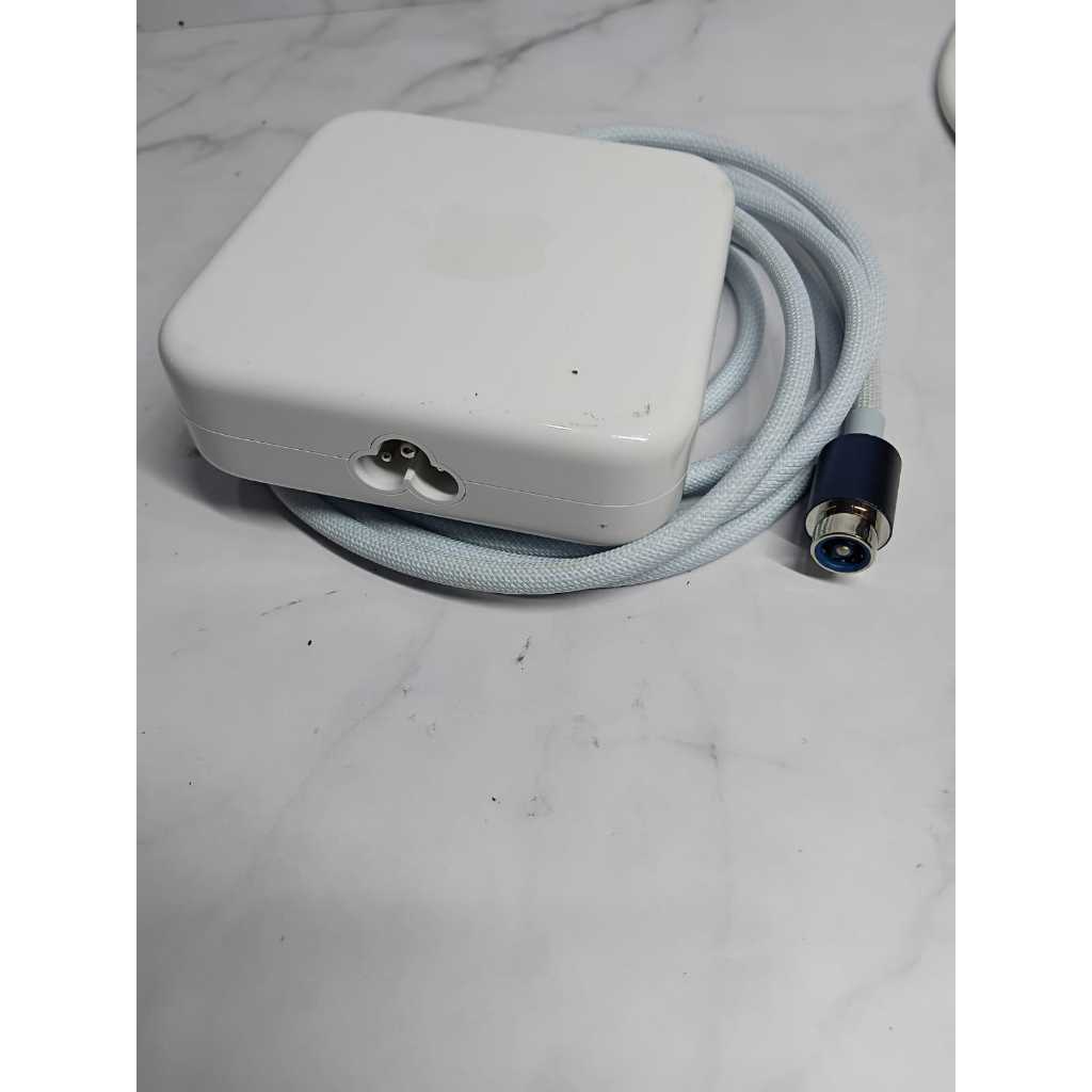 Paketan Keyboard mouse  Charger For imac m1 dan m2 second