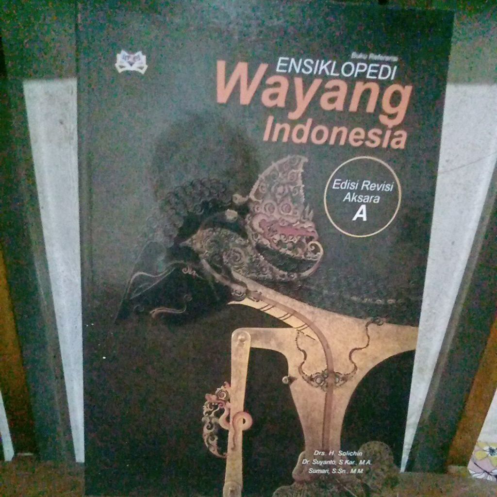 buku original ensklopedia wayang Indonesia