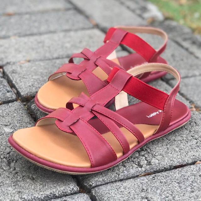Jolie Ashley Vika Sandal Wanita Coklat Casual Tali – Sandal Flat Wanita Nyaman Elegan Fashion