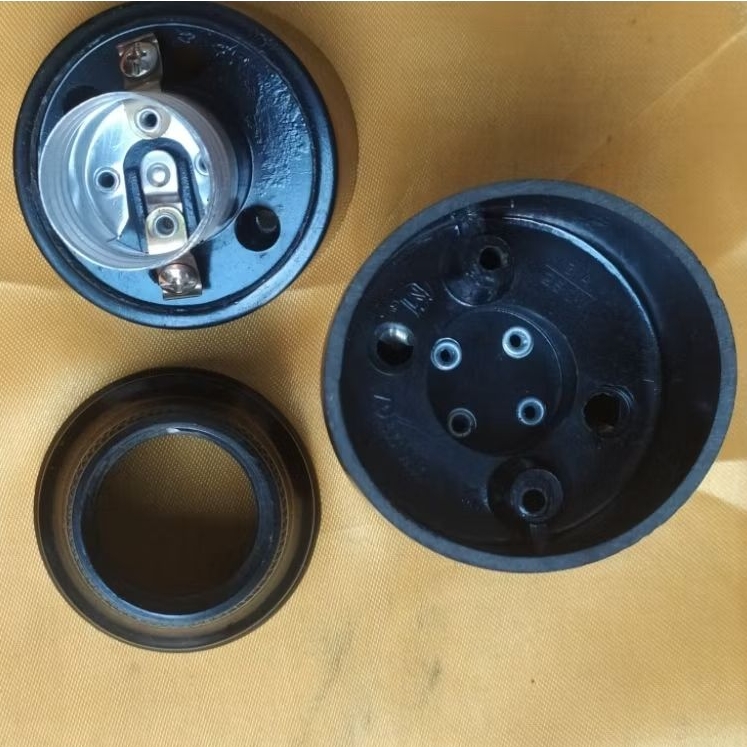 Rumahleha Fitting Lampu Plafon Miring E27 Hitam Voltama 12 Pcs