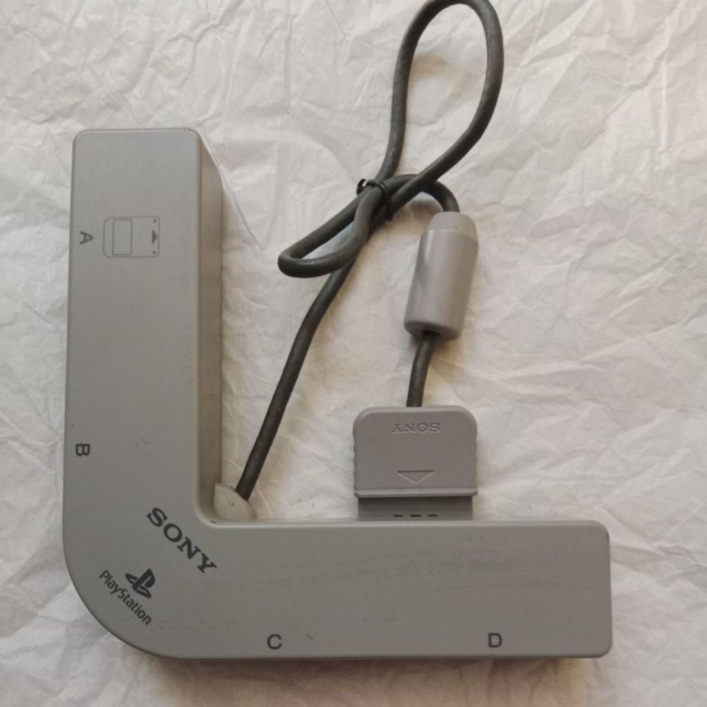 PLAYSTATION MULTI TAP PSX/PSONE ORIGINAL