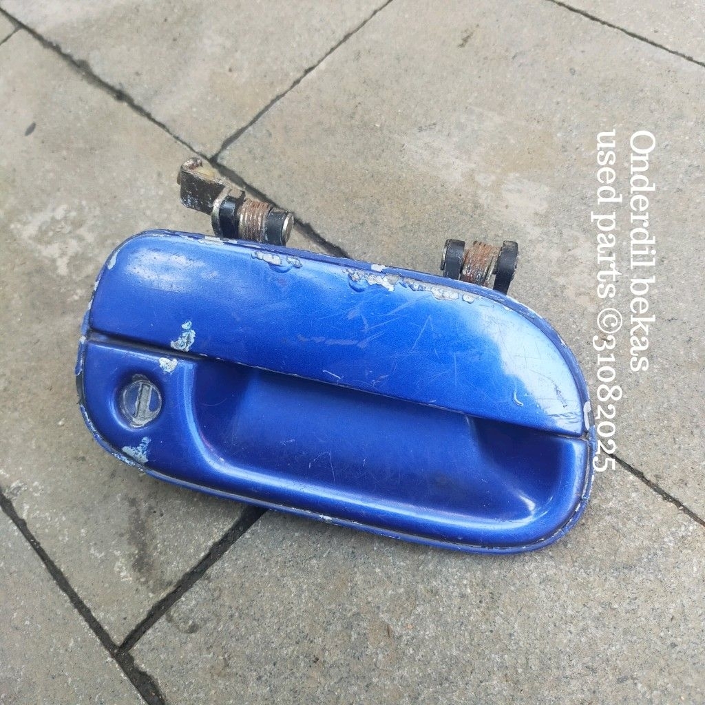 handle kanan depan hyundai Elantra