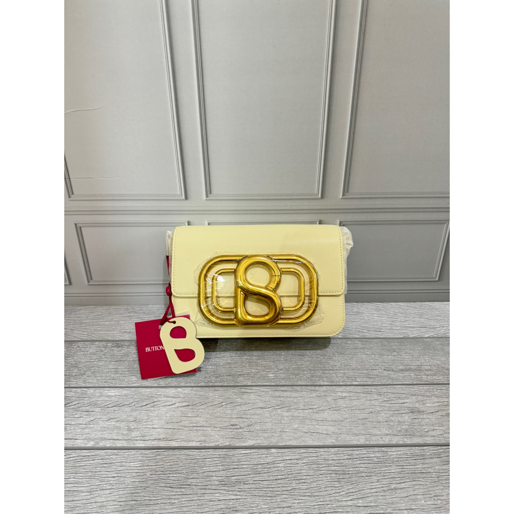 briana calk leather small bag buttonscarves