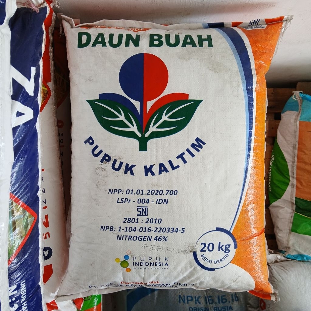 Pupuk UREA GRANUL KALTIM DAUN BUAH 20 Kg