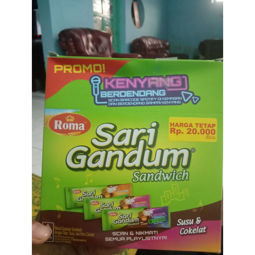 

sari gandum sandwich coklat per box isi 12 pcs