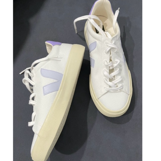 Veja shoes women