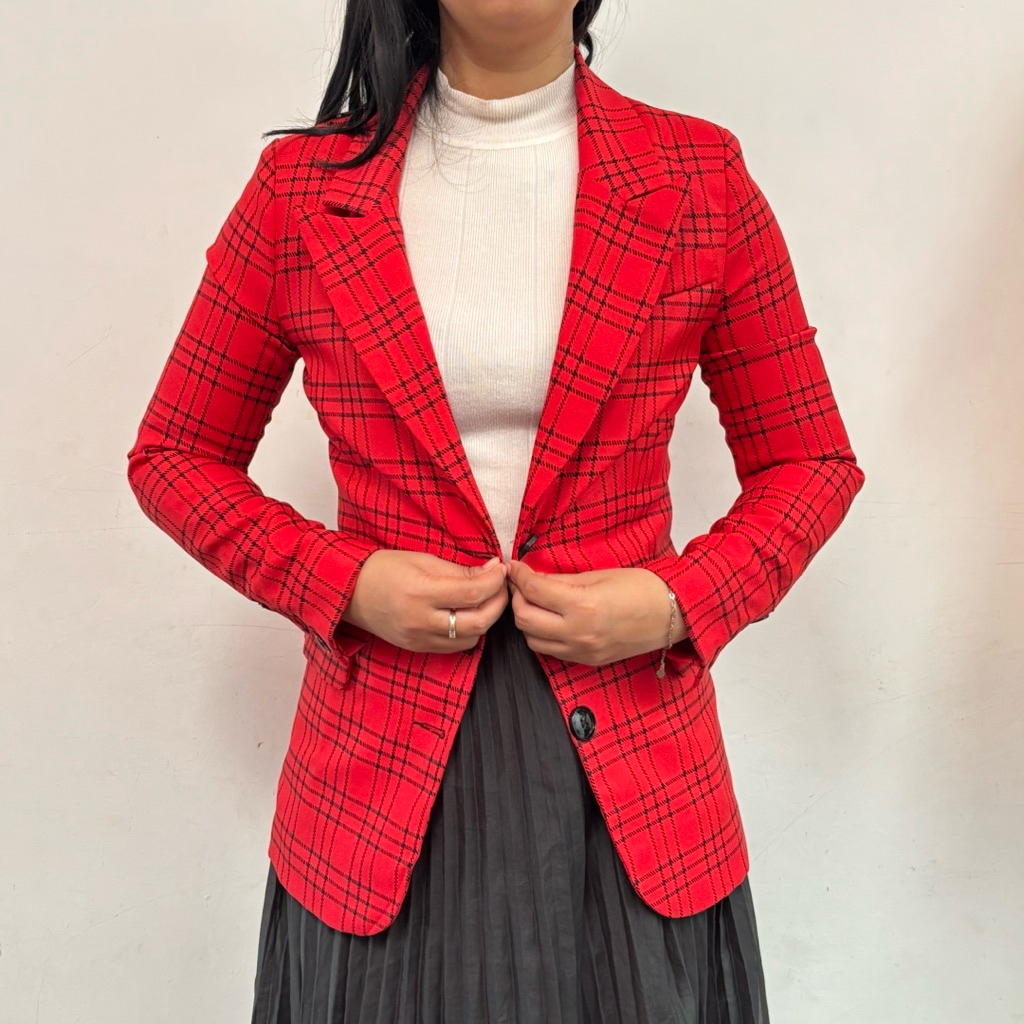 blazer tartan merah