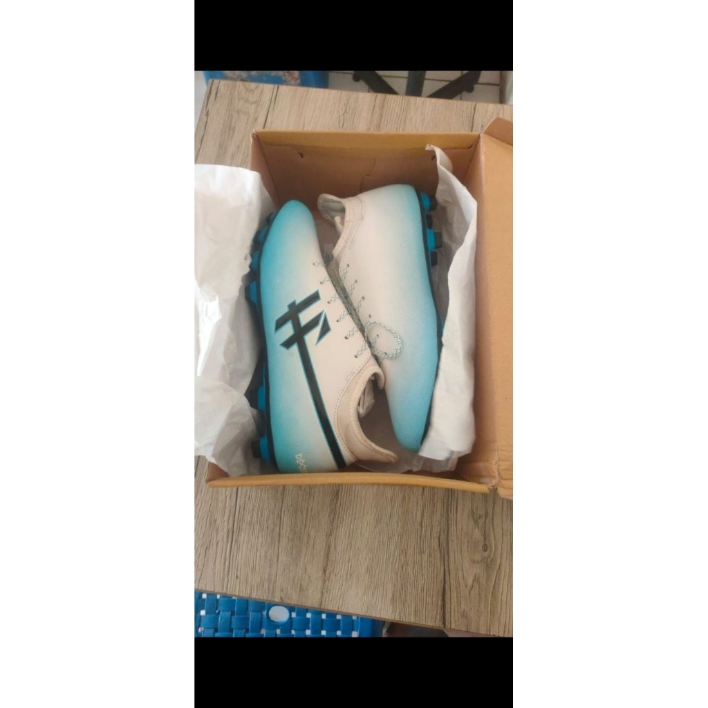 Sepatu Futsal Hrcn gradasi