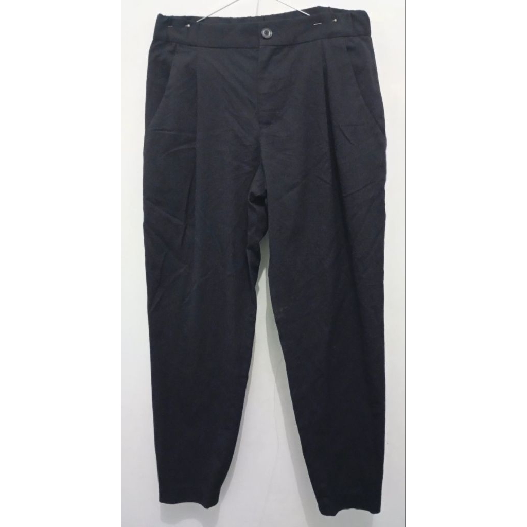 preloved celana panjang kantor pria navy uniqlo