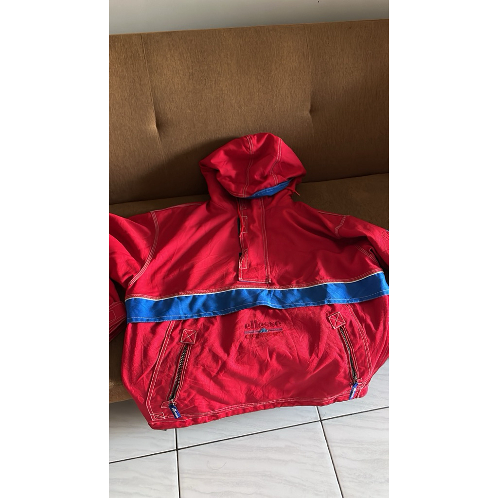 JaketOutdoorEllesseVintage