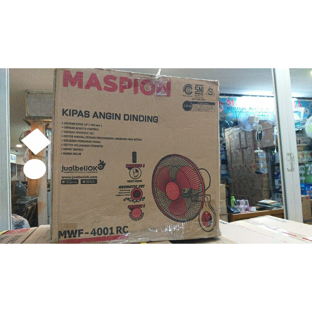 Maspion MWF 4001 RC Kipas Angin Dinding 16inch Remot