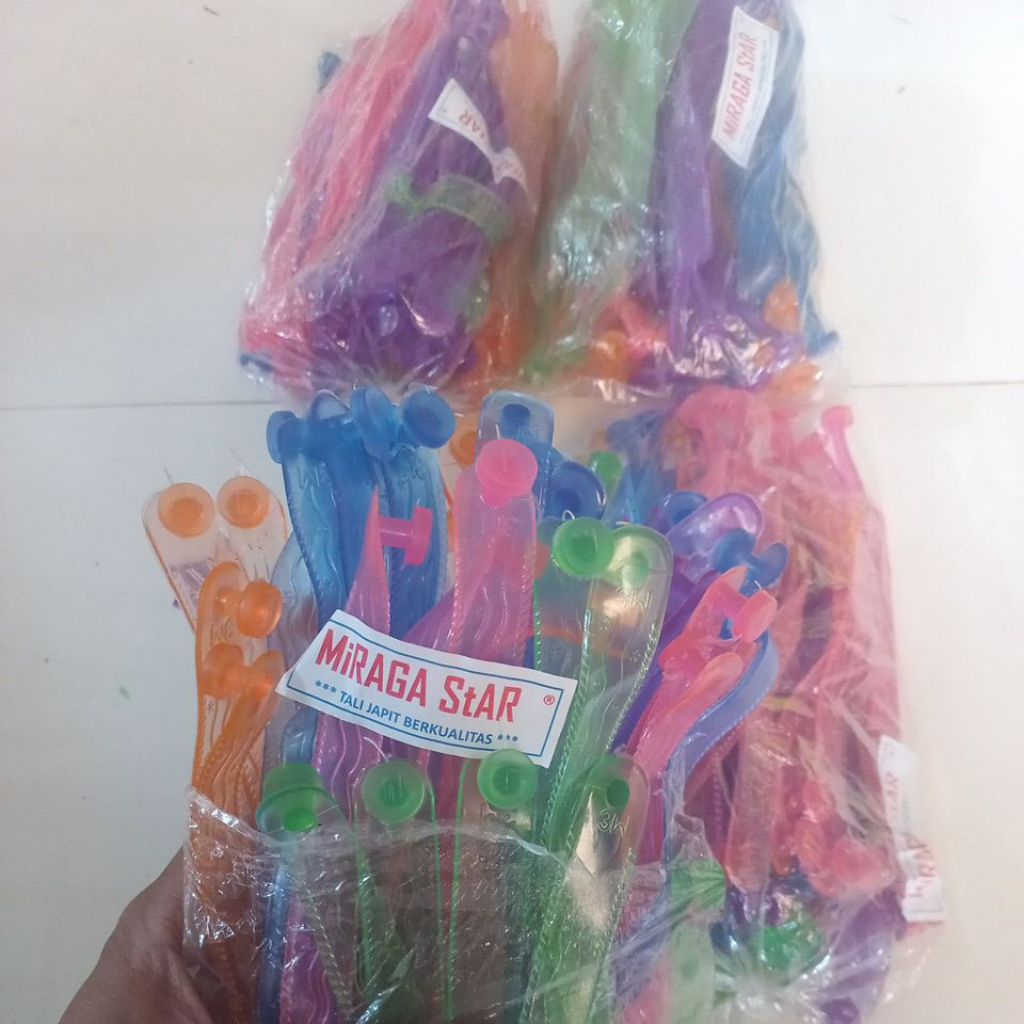 Srampat sandal japit bening