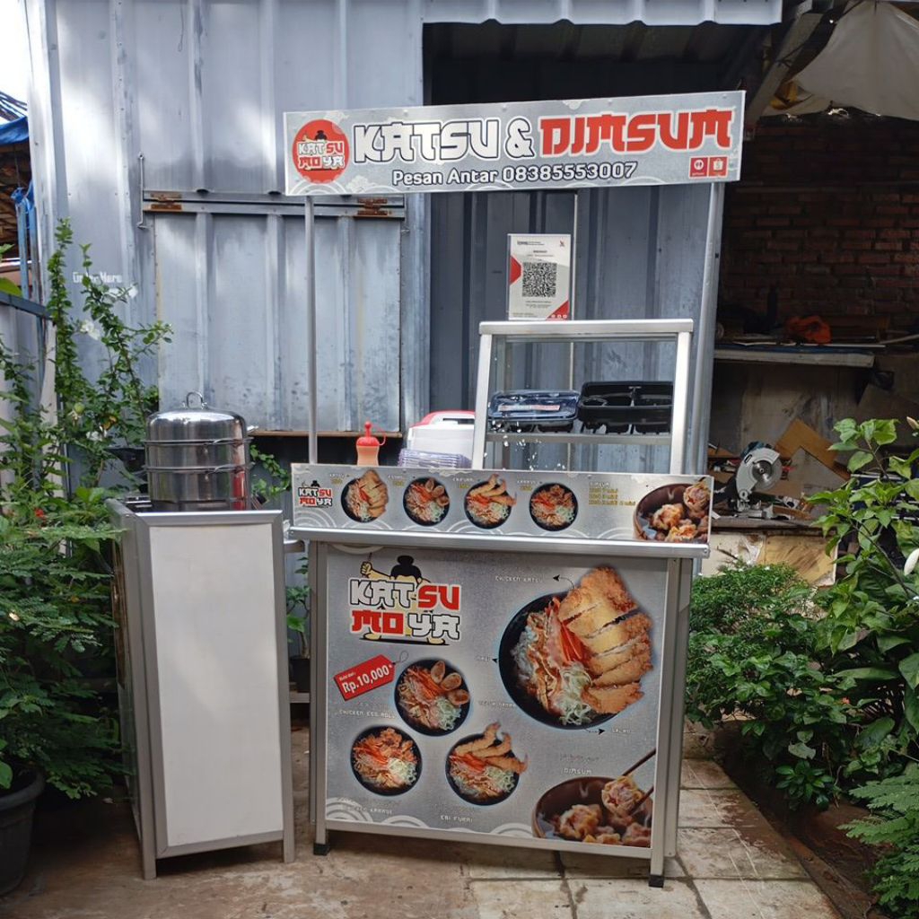 

Paket Usaha frenchise chicken ayam katsu dan dimsum