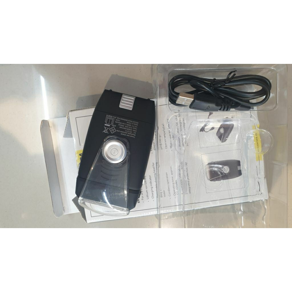 Carrera travel men alat pencukur kumis jenggot