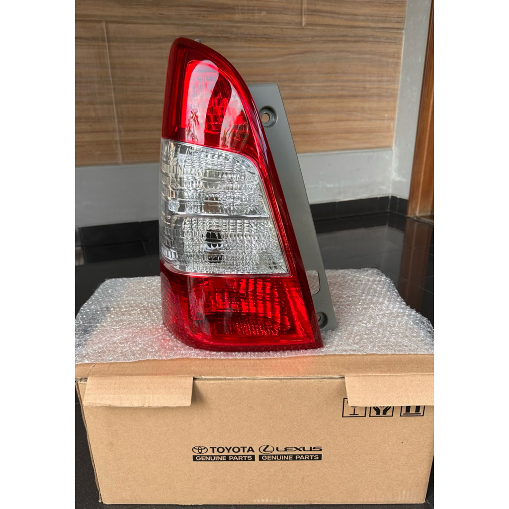 Lampu belakang Grand Innova ; Stop Lamp Grand Innova 2011-2015