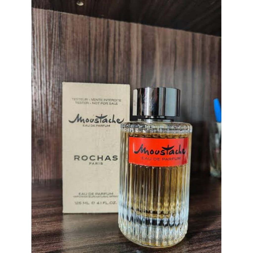 Preloved Rochas Moustache
