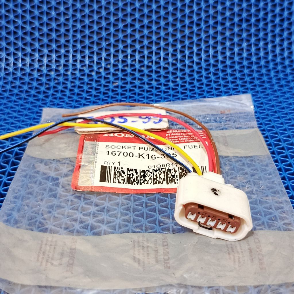 Soket Fuel pump Beat FI/ Beat Esp/ Scoopy FI -K16 ORI